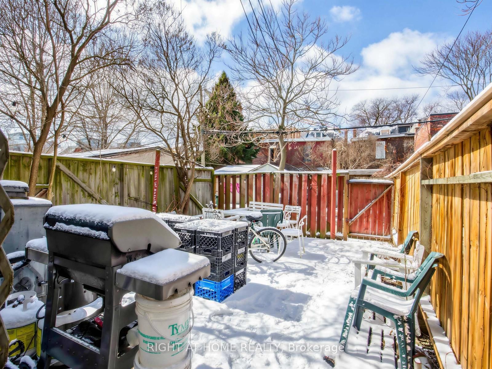 Townhouse for sale at 96 Massey Street, Toronto, Ontario, M6J 2T4 - Niagara - MLS: C12899006