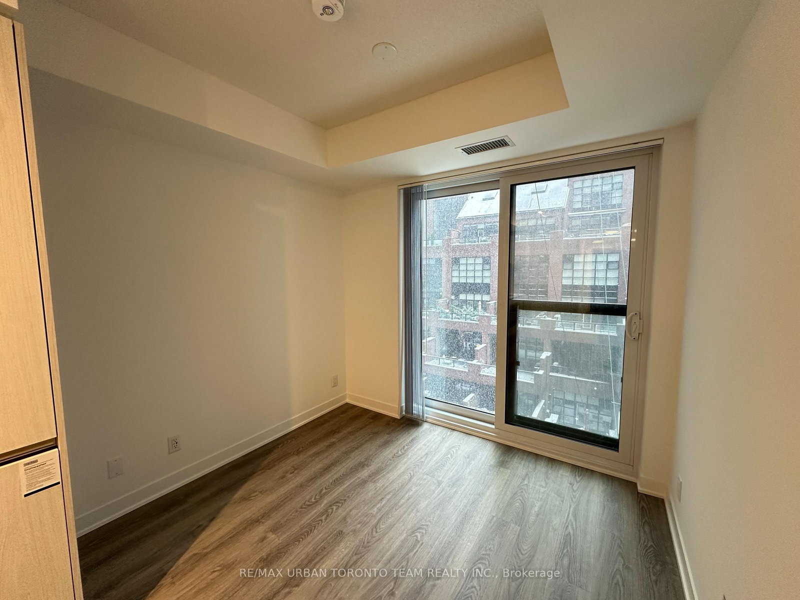 180 Front Street E, Unit 605 - Photo 3