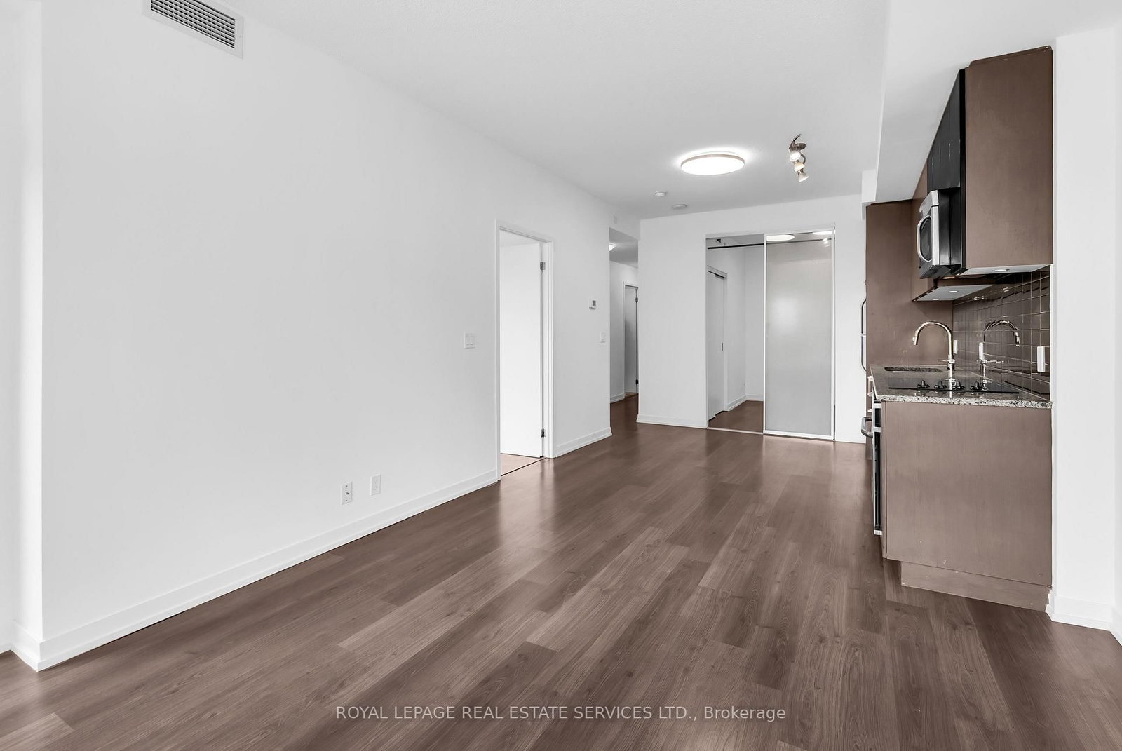 Condo for sale at 208-98 Lillian Street, Toronto, Ontario, M4S 0A5 - Mount Pleasant West - MLS: C12899236