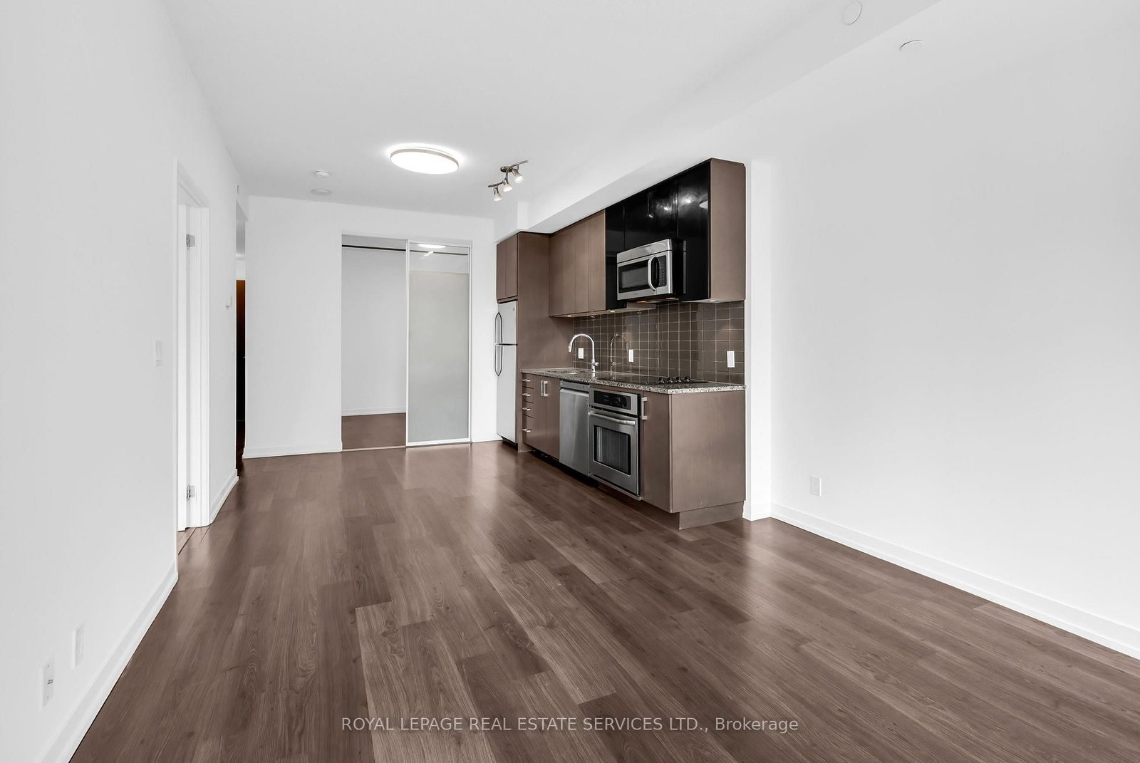 Condo for sale at 208-98 Lillian Street, Toronto, Ontario, M4S 0A5 - Mount Pleasant West - MLS: C12899236