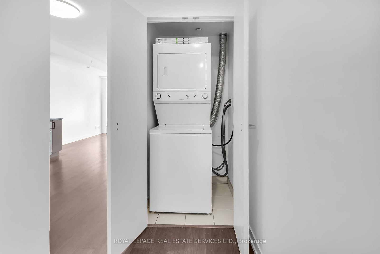 Condo for sale at 208-98 Lillian Street, Toronto, Ontario, M4S 0A5 - Mount Pleasant West - MLS: C12899236