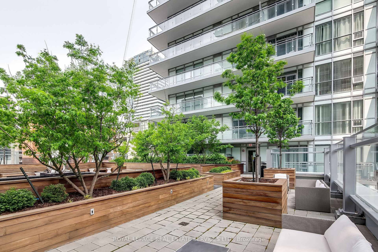 Condo for sale at 208-98 Lillian Street, Toronto, Ontario, M4S 0A5 - Mount Pleasant West - MLS: C12899236