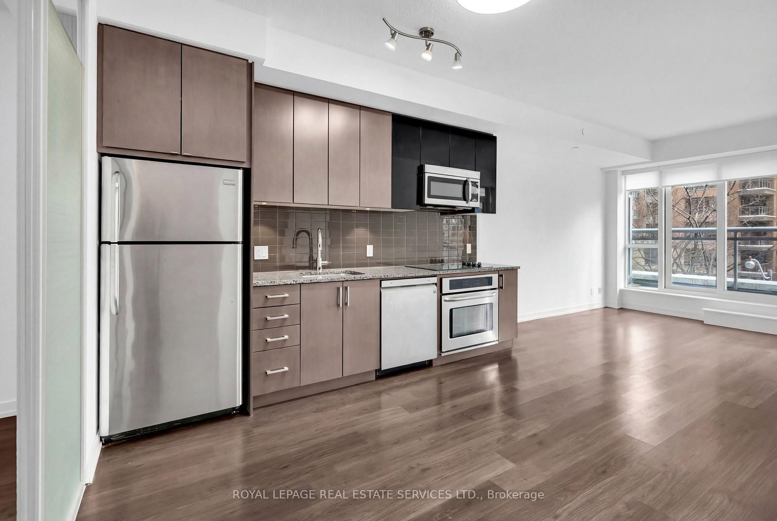 Condo for sale at 208-98 Lillian Street, Toronto, Ontario, M4S 0A5 - Mount Pleasant West - MLS: C12899236