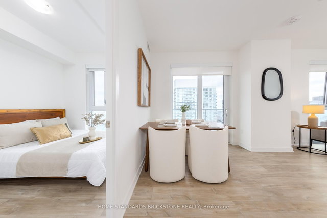 2907 - 100 DALHOUSIE Street