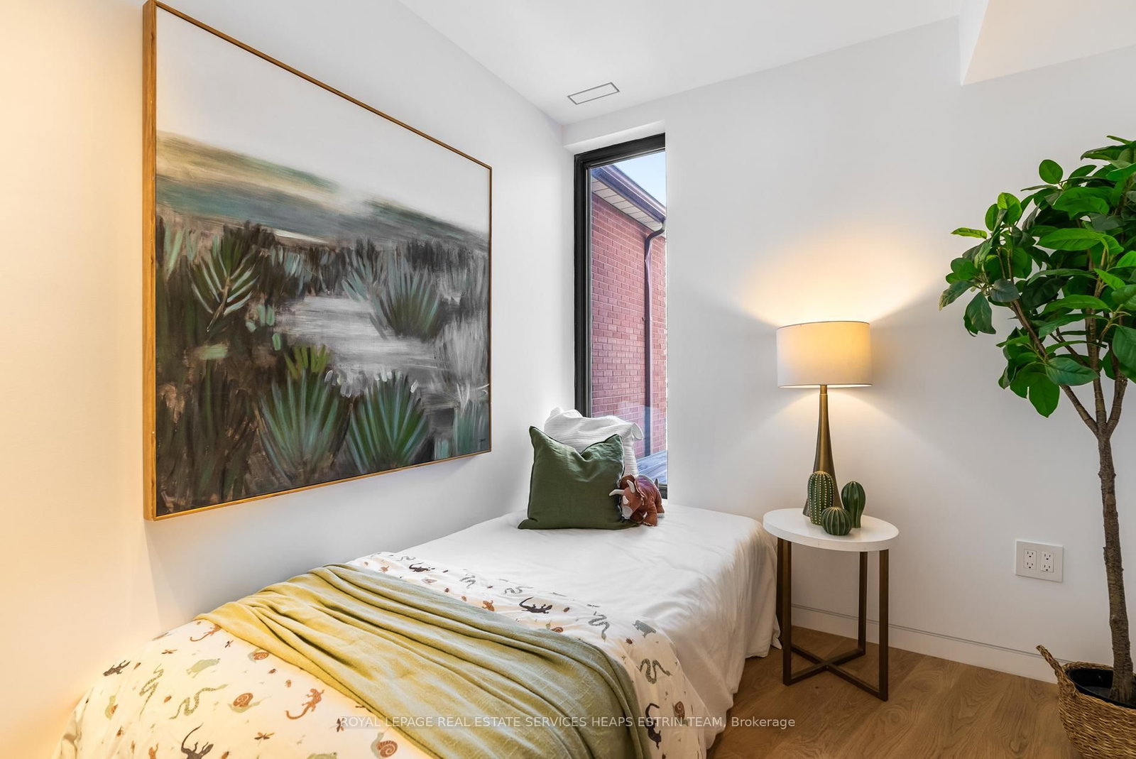 Semi-Detached House for sale at 44 Foxley Street, Toronto, Ontario, M6J 1R1 - Trinity-Bellwoods - MLS: C12899708