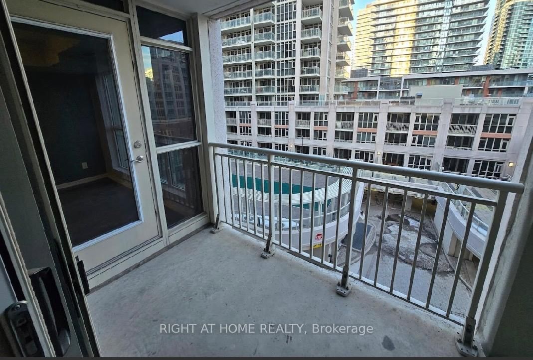Condo for sale at 706-35 Bastion Street, Toronto, Ontario, M5V 0C2 - Niagara - MLS: C12899882