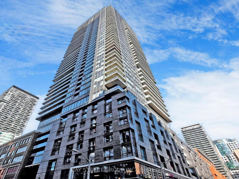 home for lease on 2311-115 Blue Jays Way