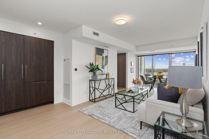 2015 - 17 Bathurst St, Toronto, M5V 0N1 | Image 3