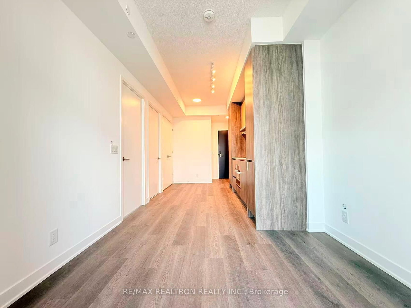 180 Front Street E, Unit 2616 - Photo 10