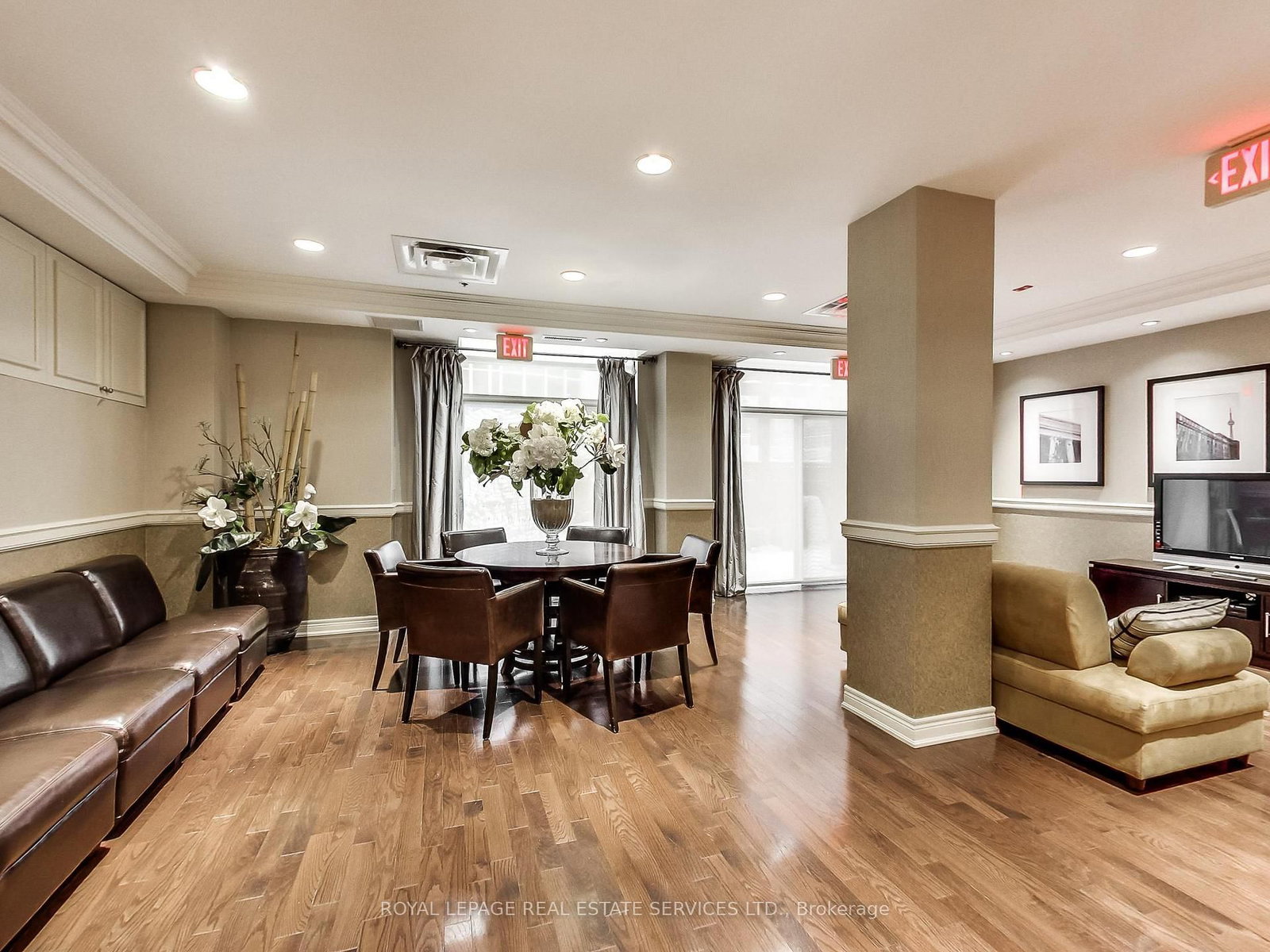 60 St Clair Avenue W, Unit 804 - Photo 15