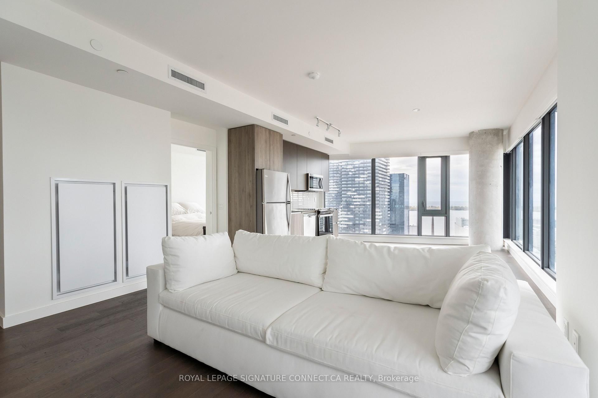 2A Church Street, Unit 2703