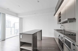 2007 - 101 Peter Street