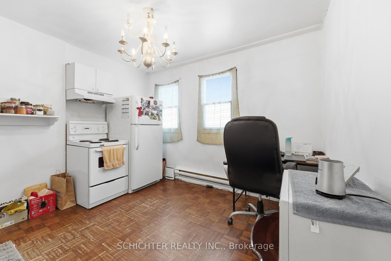 Listing Image 5