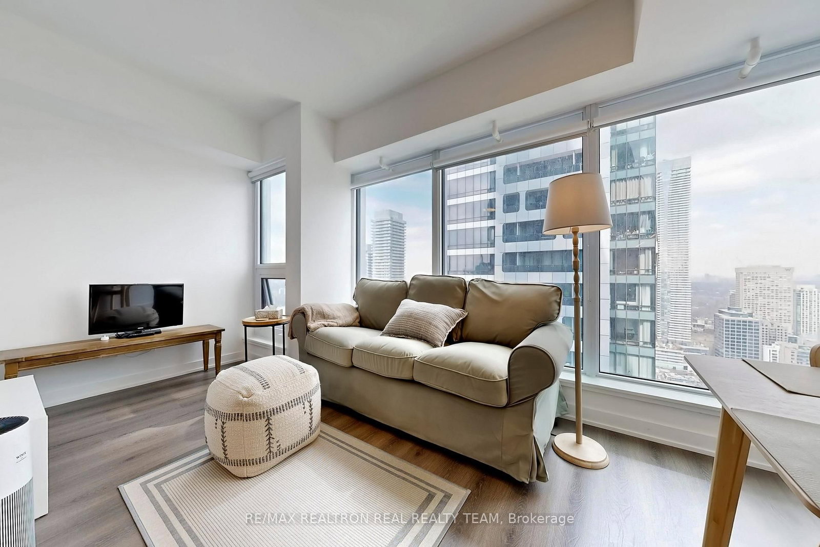 8 Wellesley Street W, Unit 4707 - Photo 12