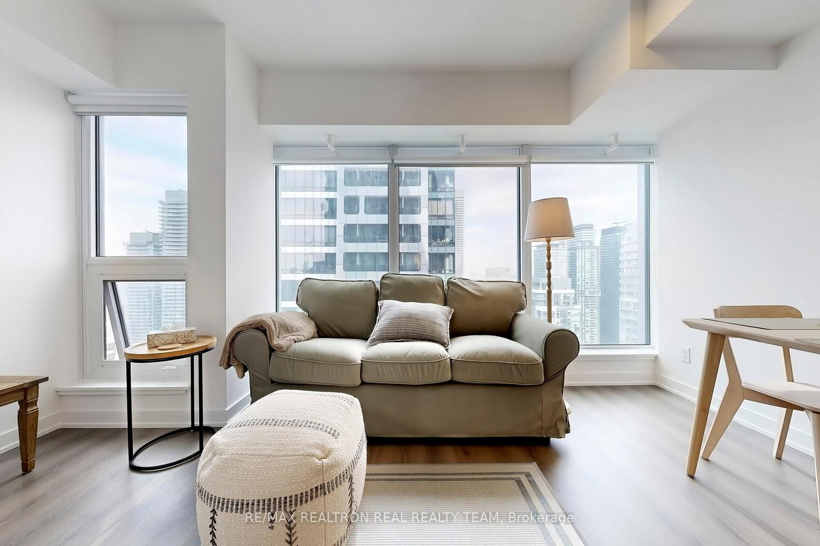 8 Wellesley Street W, Unit 4707 - Photo 13