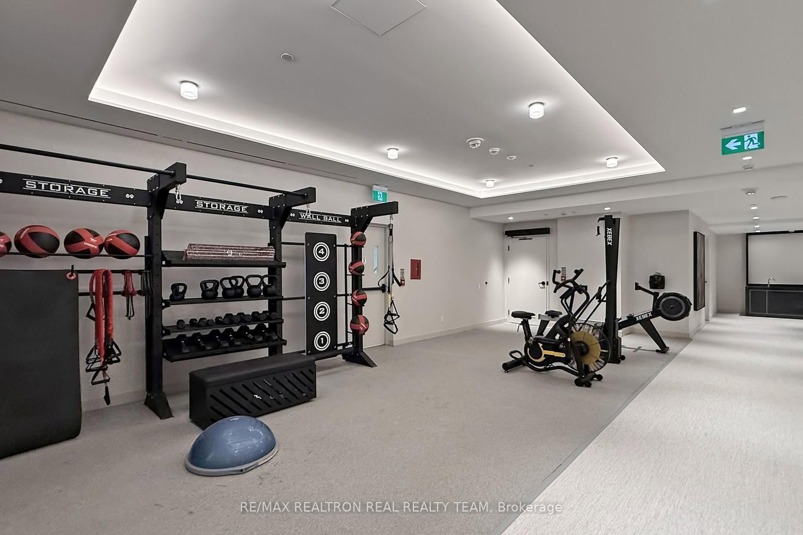 8 Wellesley Street W, Unit 4707 - Photo 25