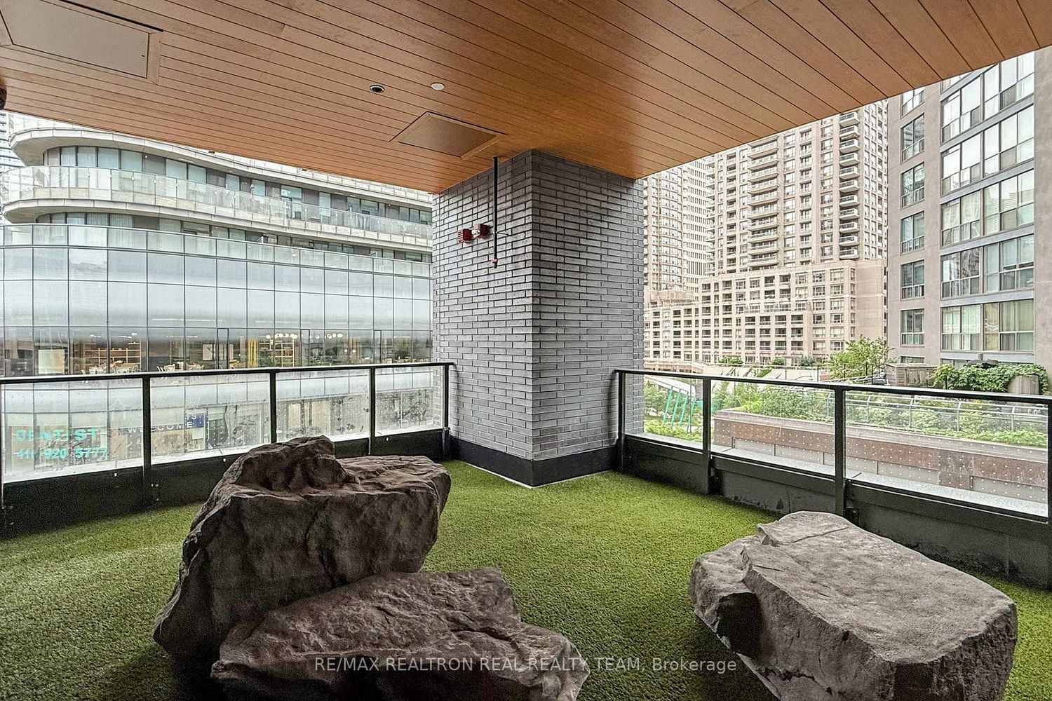 8 Wellesley Street W, Unit 4707 - Photo 34