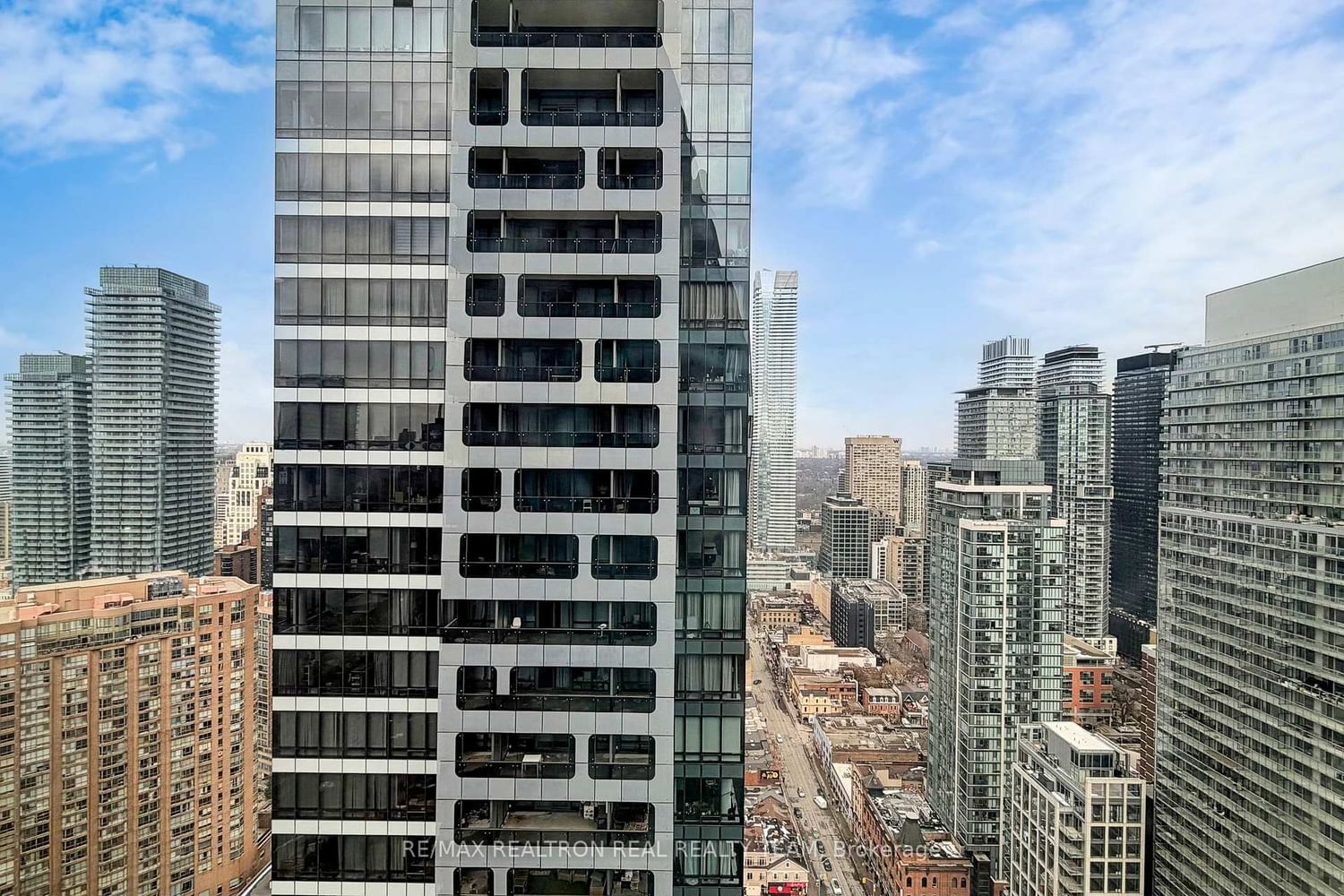 8 Wellesley Street W, Unit 4707 - Photo 35