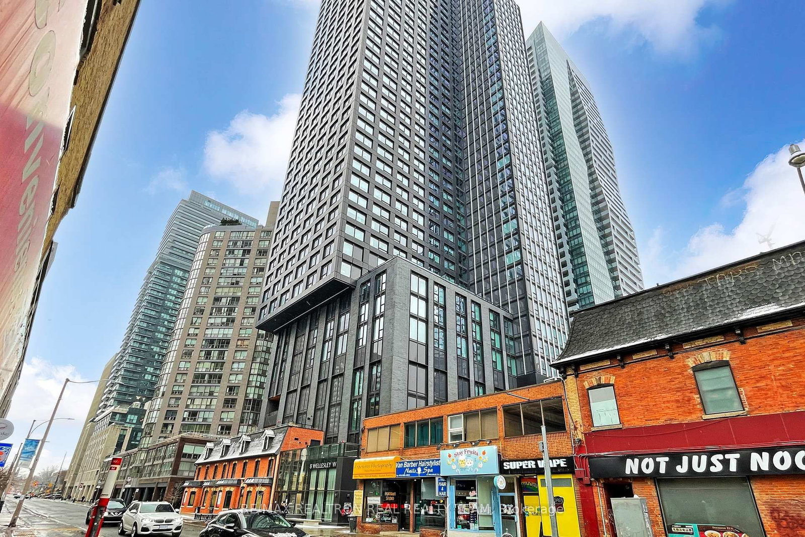 8 Wellesley Street W, Unit 4707 - Photo 37