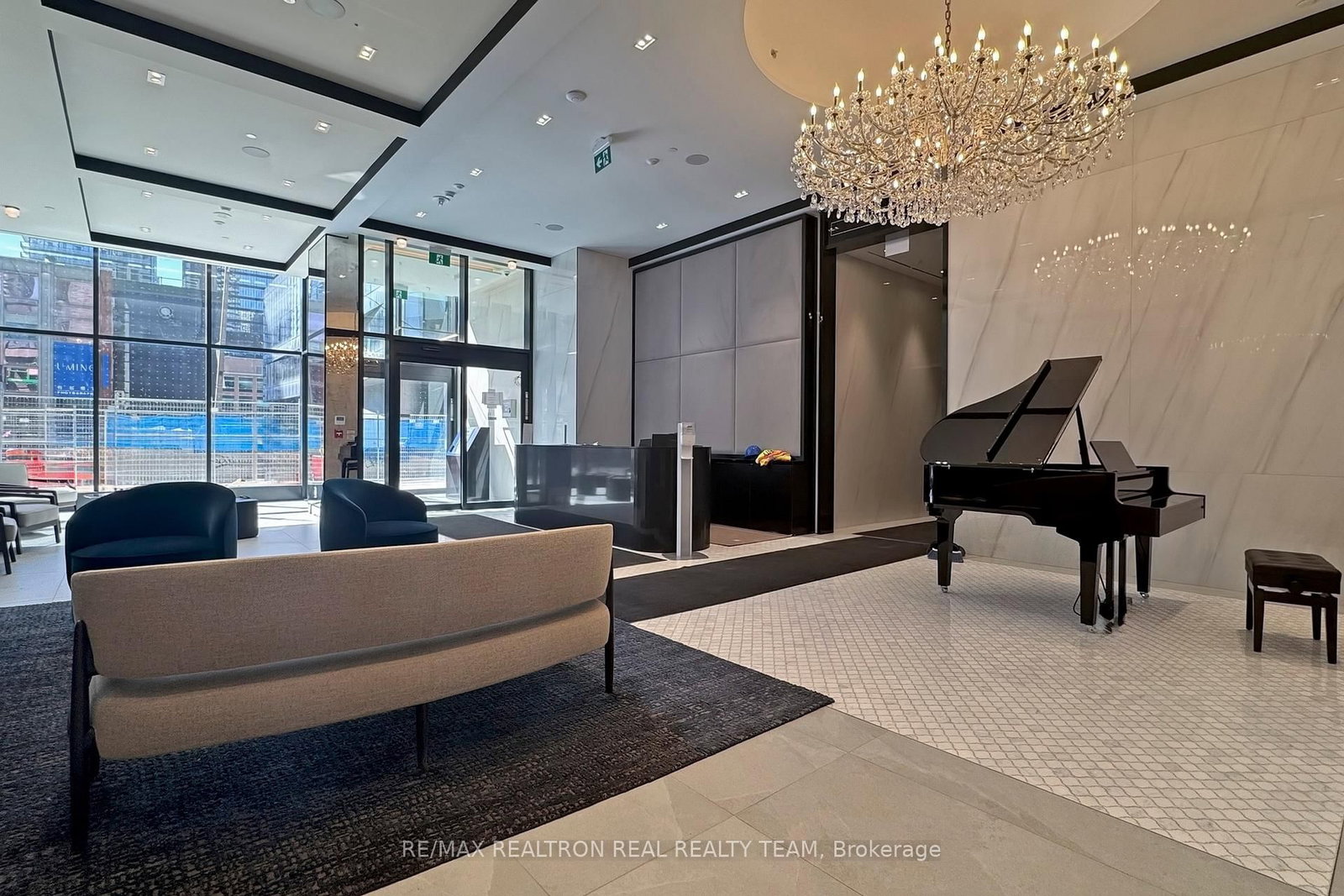 8 Wellesley Street W, Unit 4707 - Photo 4