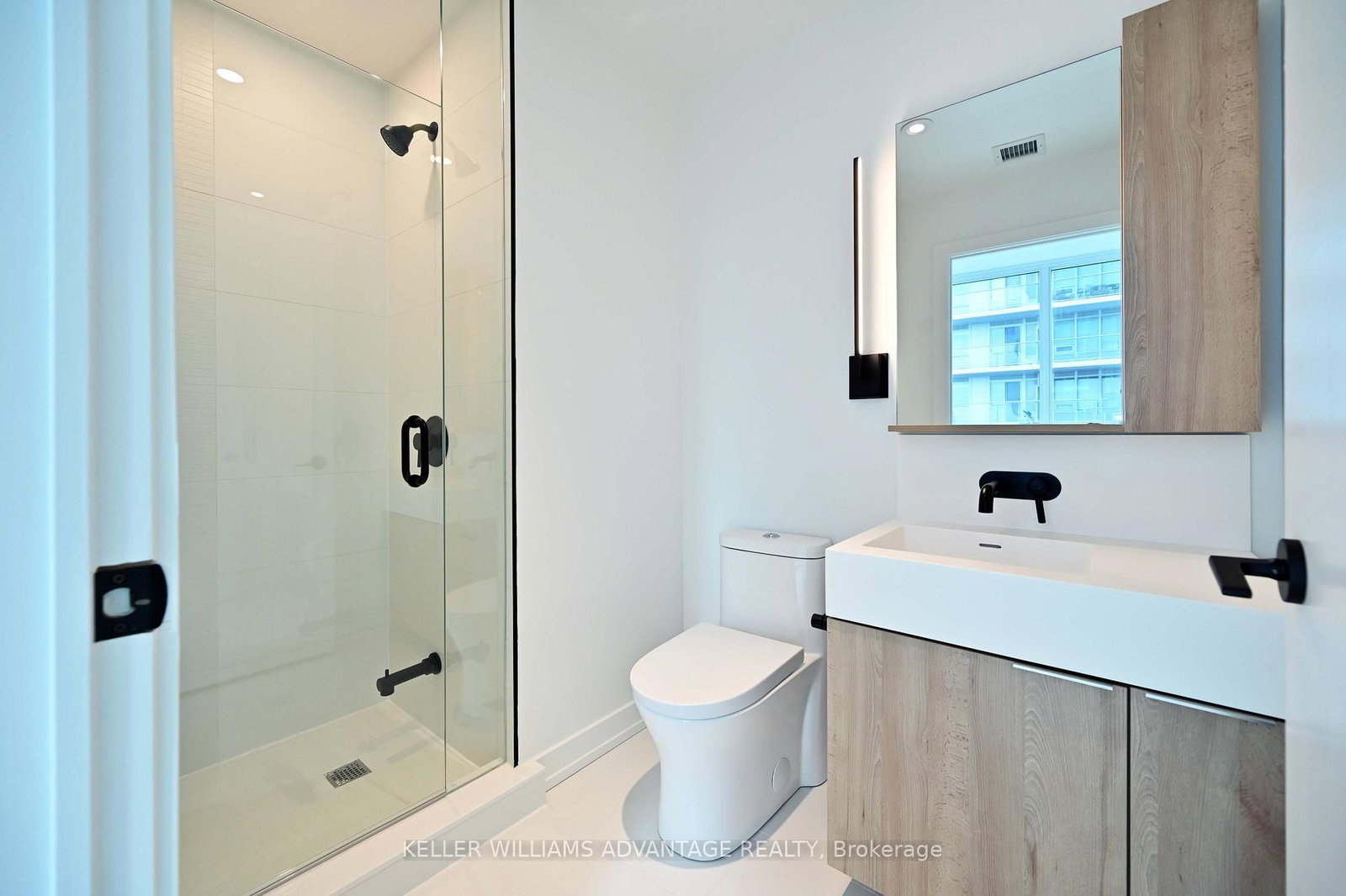 Condo for sale at 3004-117 Broadway Avenue, Toronto, Ontario, M4P 1V3 - Mount Pleasant West - MLS: C12901496