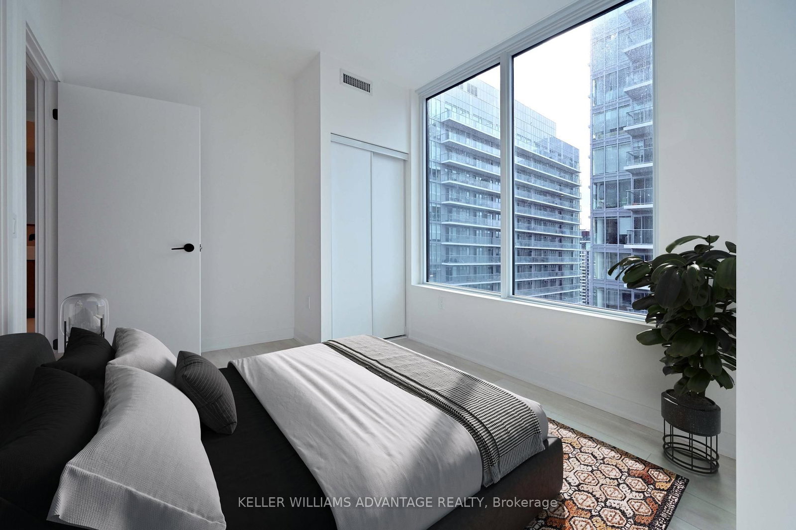 Condo for sale at 3004-117 Broadway Avenue, Toronto, Ontario, M4P 1V3 - Mount Pleasant West - MLS: C12901496