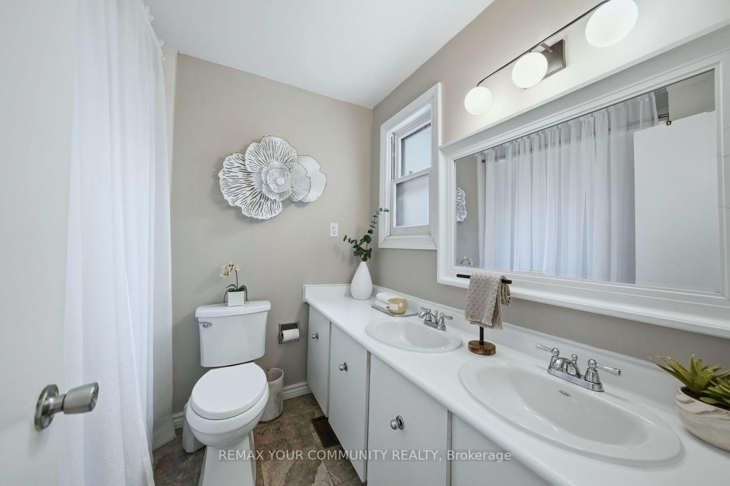 Townhouse for sale at 25 Cheryl Shepway Crescent, Toronto, Ontario, M2J 4R5 - Don Valley Village - MLS: C12901626