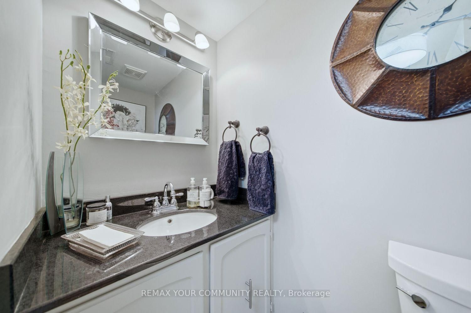 Townhouse for sale at 25 Cheryl Shepway Crescent, Toronto, Ontario, M2J 4R5 - Don Valley Village - MLS: C12901626