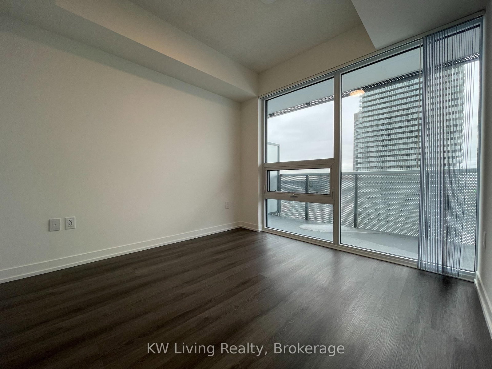 138 Downes Street, Unit 2506 - Photo 6