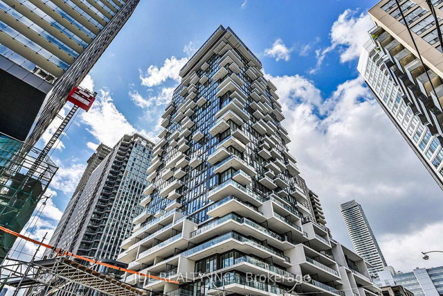 501 - 77 Shuter Street