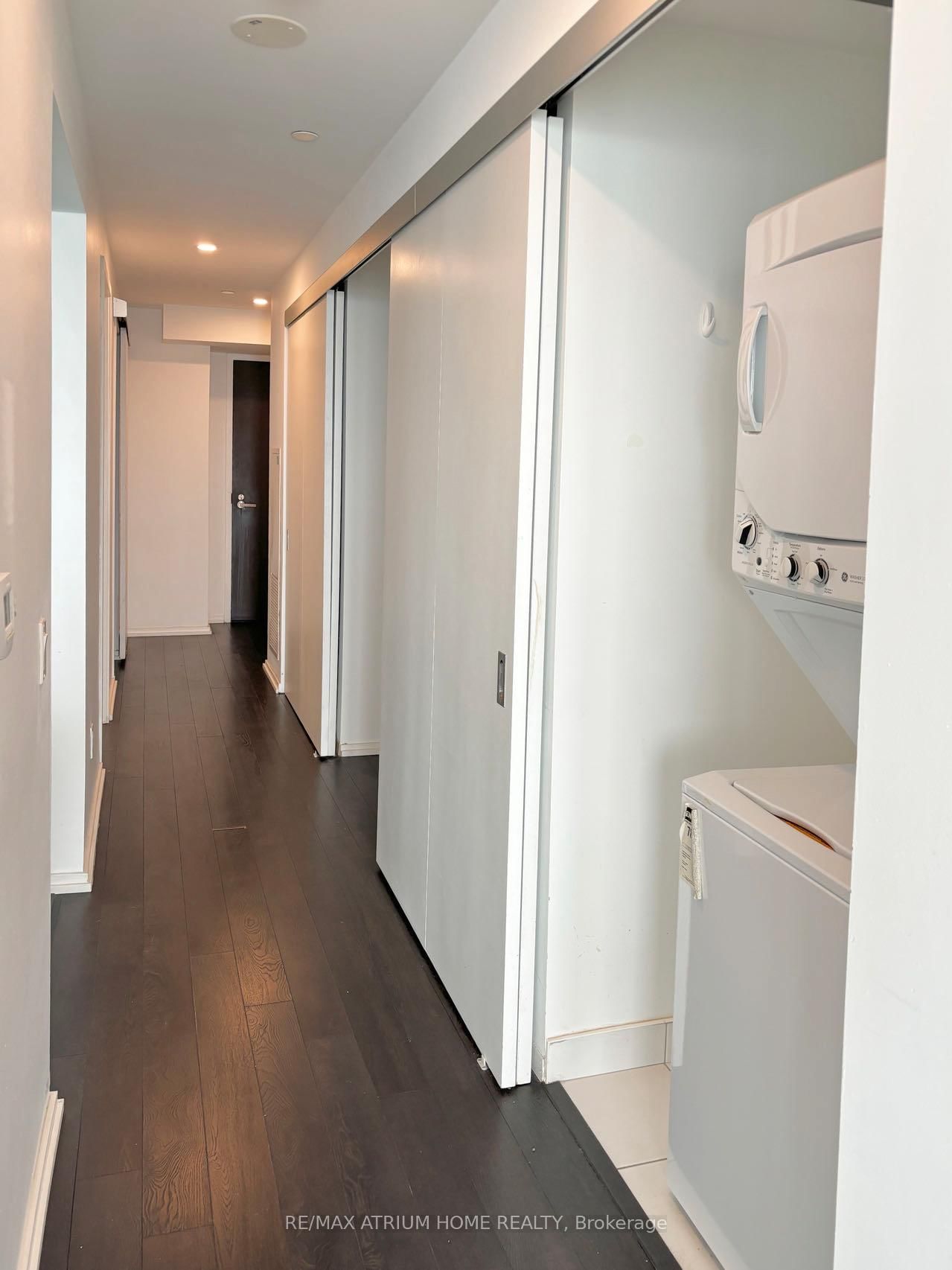 197 Yonge Street, Unit 4911 - Photo 5