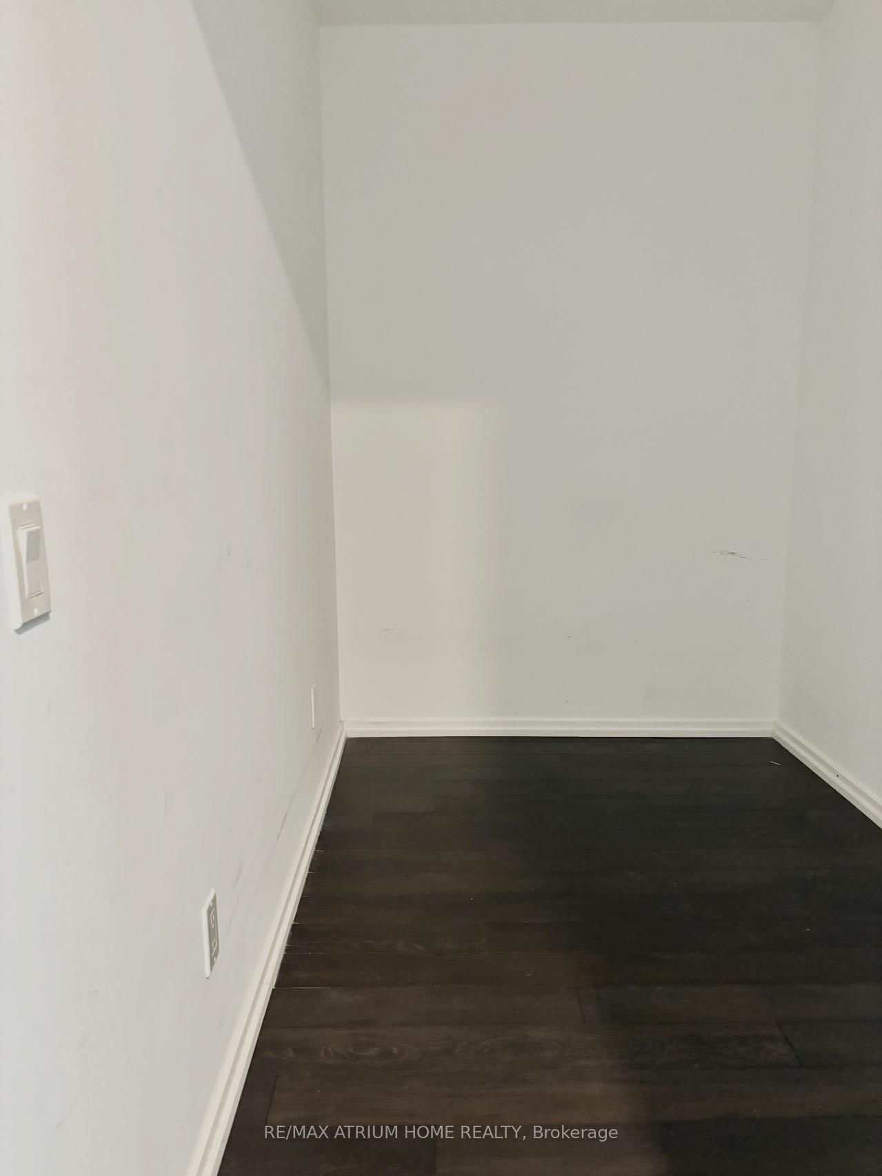 197 Yonge Street, Unit 4911 - Photo 9