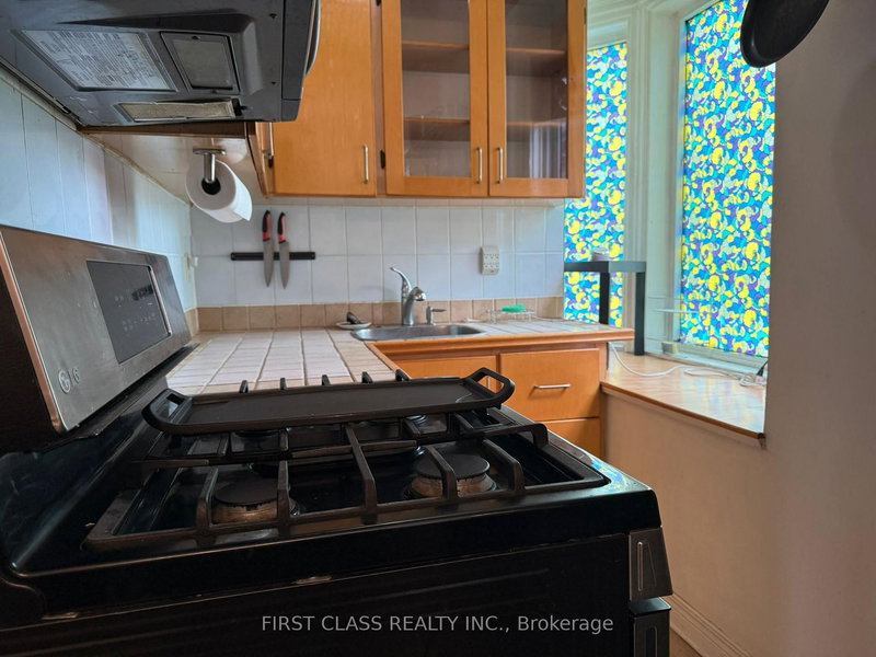 3 - 366 Lippincott St, Toronto, M5S 2P7 | Image 3