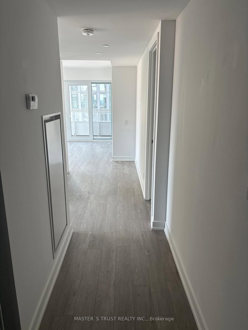 home for lease on 1711-88 Queen Street E