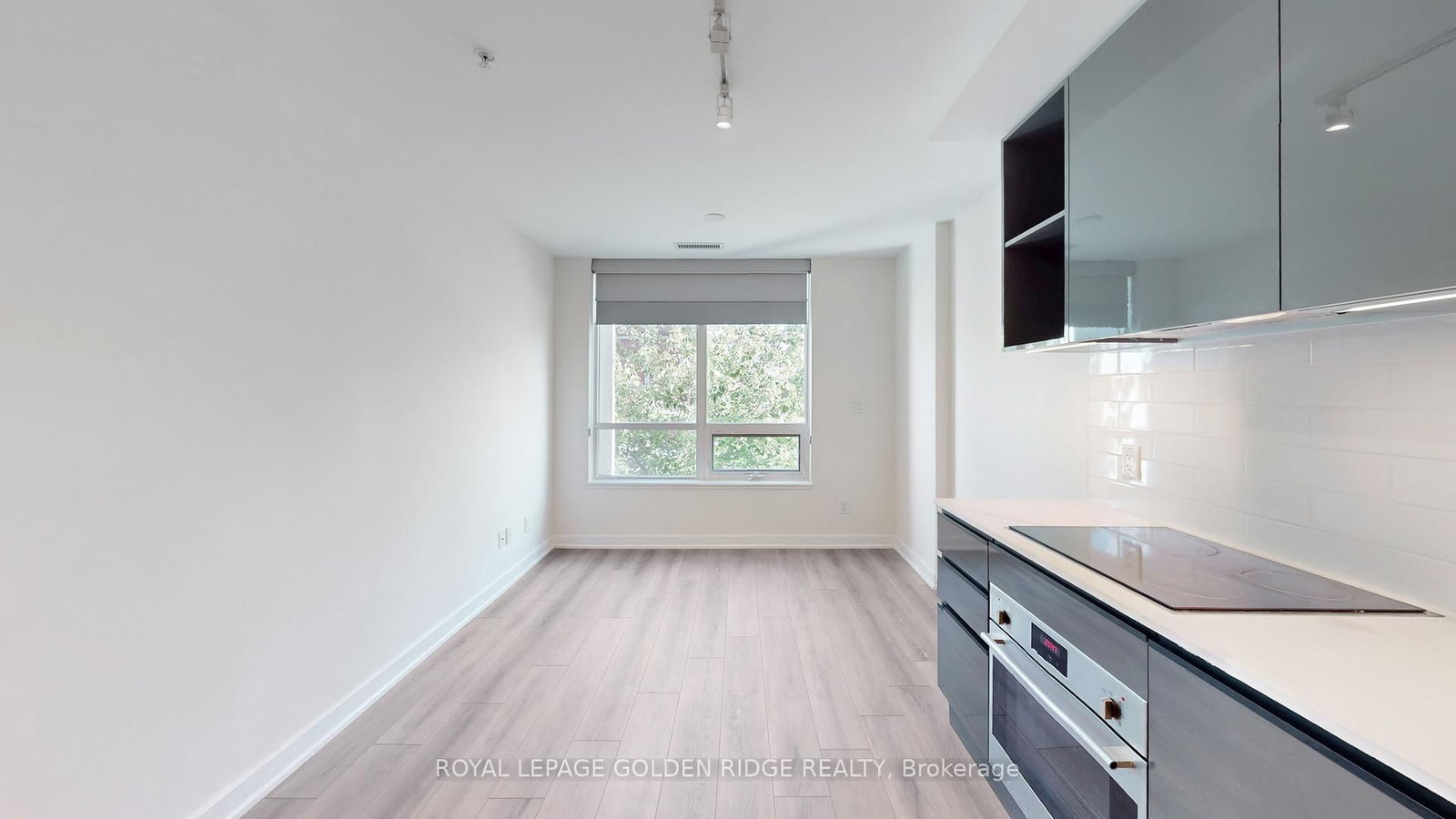 Condo for sale at 224-377 Madison Avenue, Toronto, Ontario, M4V 3E1 - Casa Loma - MLS: C12902816