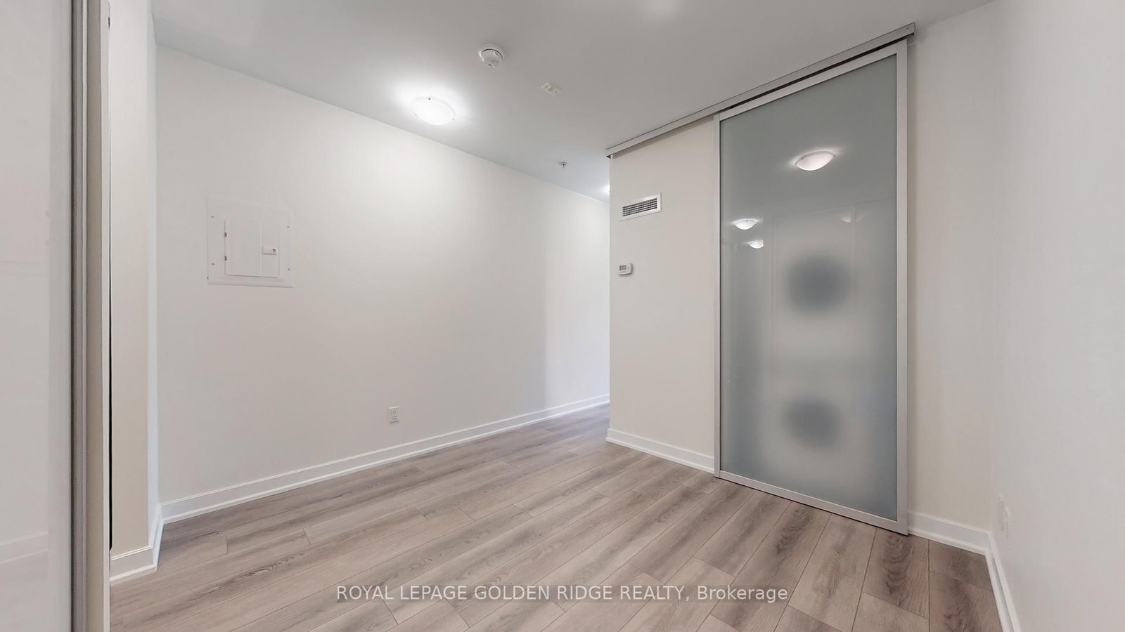 Condo for sale at 224-377 Madison Avenue, Toronto, Ontario, M4V 3E1 - Casa Loma - MLS: C12902816