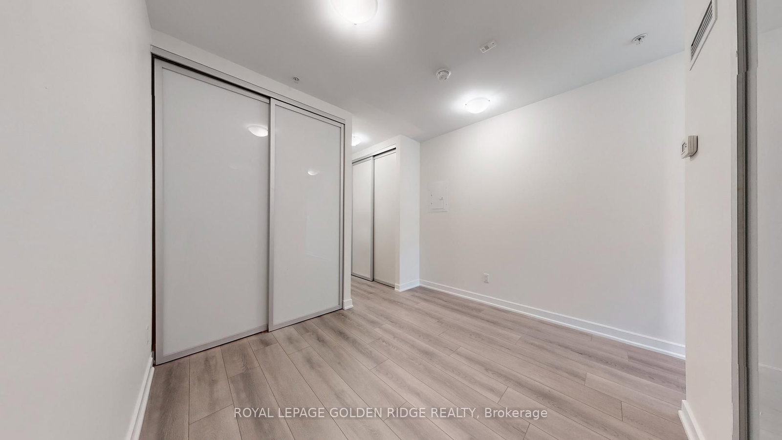 Condo for sale at 224-377 Madison Avenue, Toronto, Ontario, M4V 3E1 - Casa Loma - MLS: C12902816