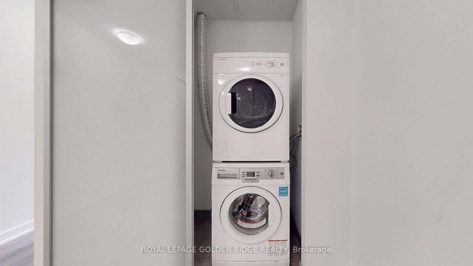 Condo for sale at 224-377 Madison Avenue, Toronto, Ontario, M4V 3E1 - Casa Loma - MLS: C12902816