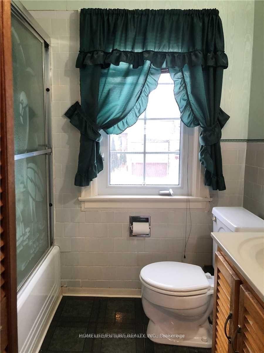 Detached House for sale at 192 Parkview Avenue, Toronto, Ontario, M2N 3Y8 - Willowdale East - MLS: C12903178