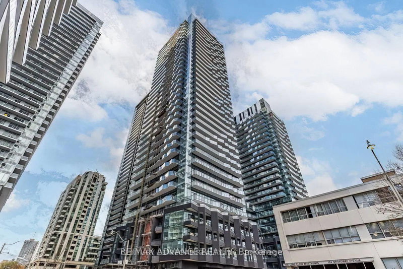 home for lease on 2210-110 Broadway Avenue