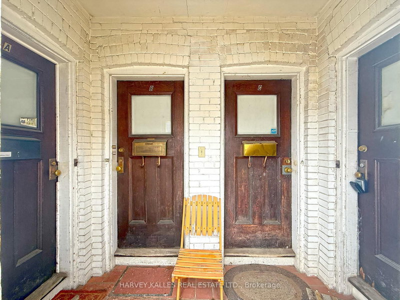 1131 Avenue Rd, Toronto, M5N 2E5 | Image 2