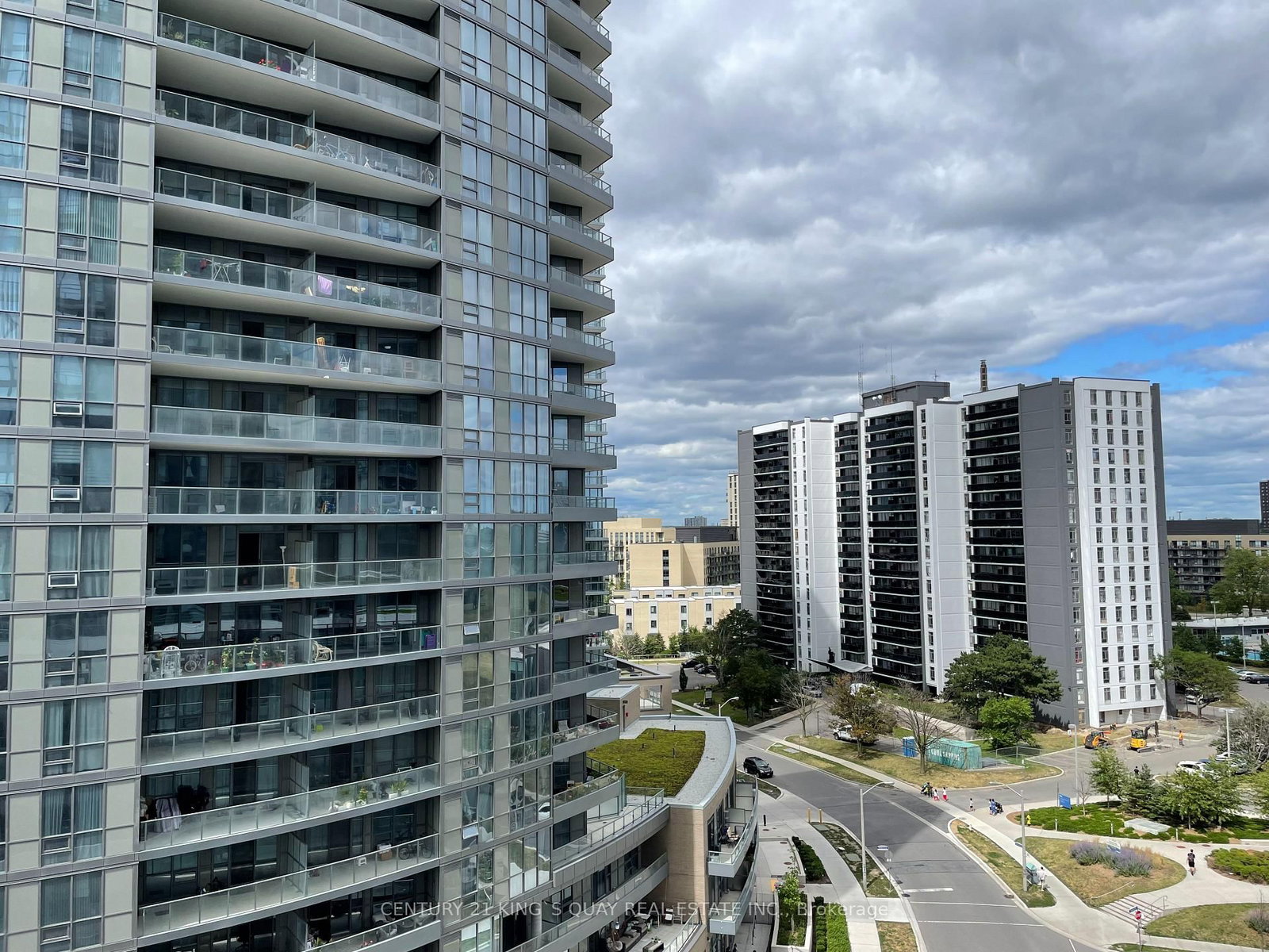 Condo for sale at 811-38 Forest Manor Road, Toronto, Ontario, M2J 0H4 - Henry Farm - MLS: C12904232