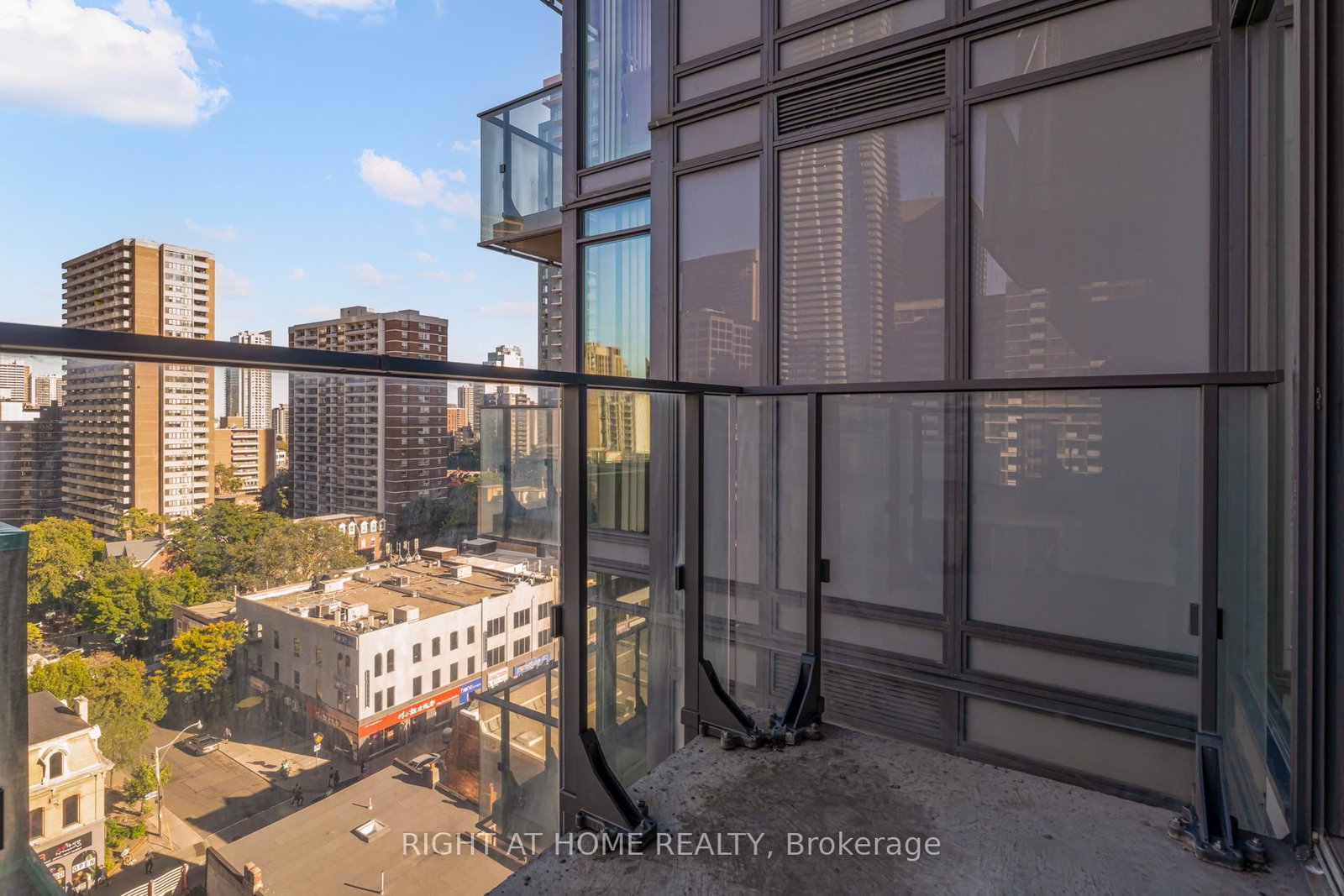 Condo for sale at 1109-75 St Nicholas Street, Toronto, Ontario, M4Y 0A5 - Bay Street Corridor - MLS: C12904938