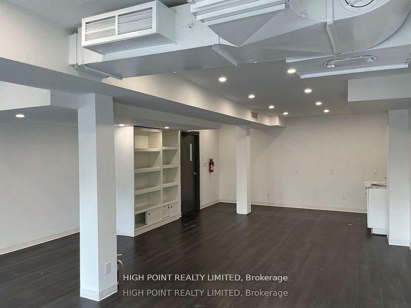 510 Eglinton Avenue W, Unit 201 - Photo 5