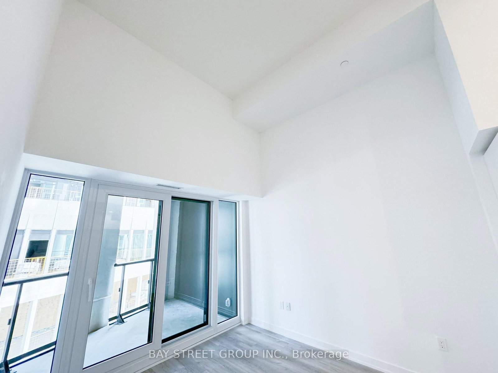 Condo for sale at 606-238 Simcoe Street, Toronto, Ontario, M5T 3B9 - Kensington-Chinatown - MLS: C12905254