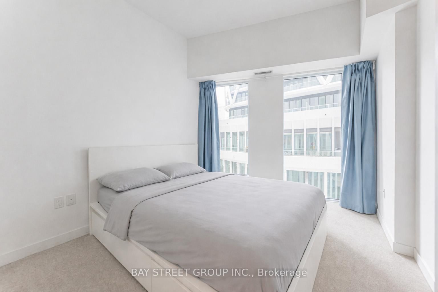 Condo for sale at 606-238 Simcoe Street, Toronto, Ontario, M5T 3B9 - Kensington-Chinatown - MLS: C12905254