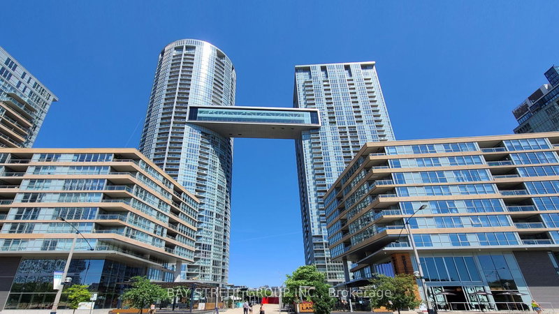 home for lease on 2315-21 Iceboat Terrace