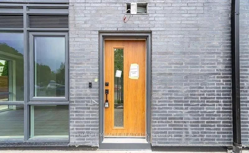 186 - 65 Curlew Dr, Toronto, M3A 0B5 | Image 3