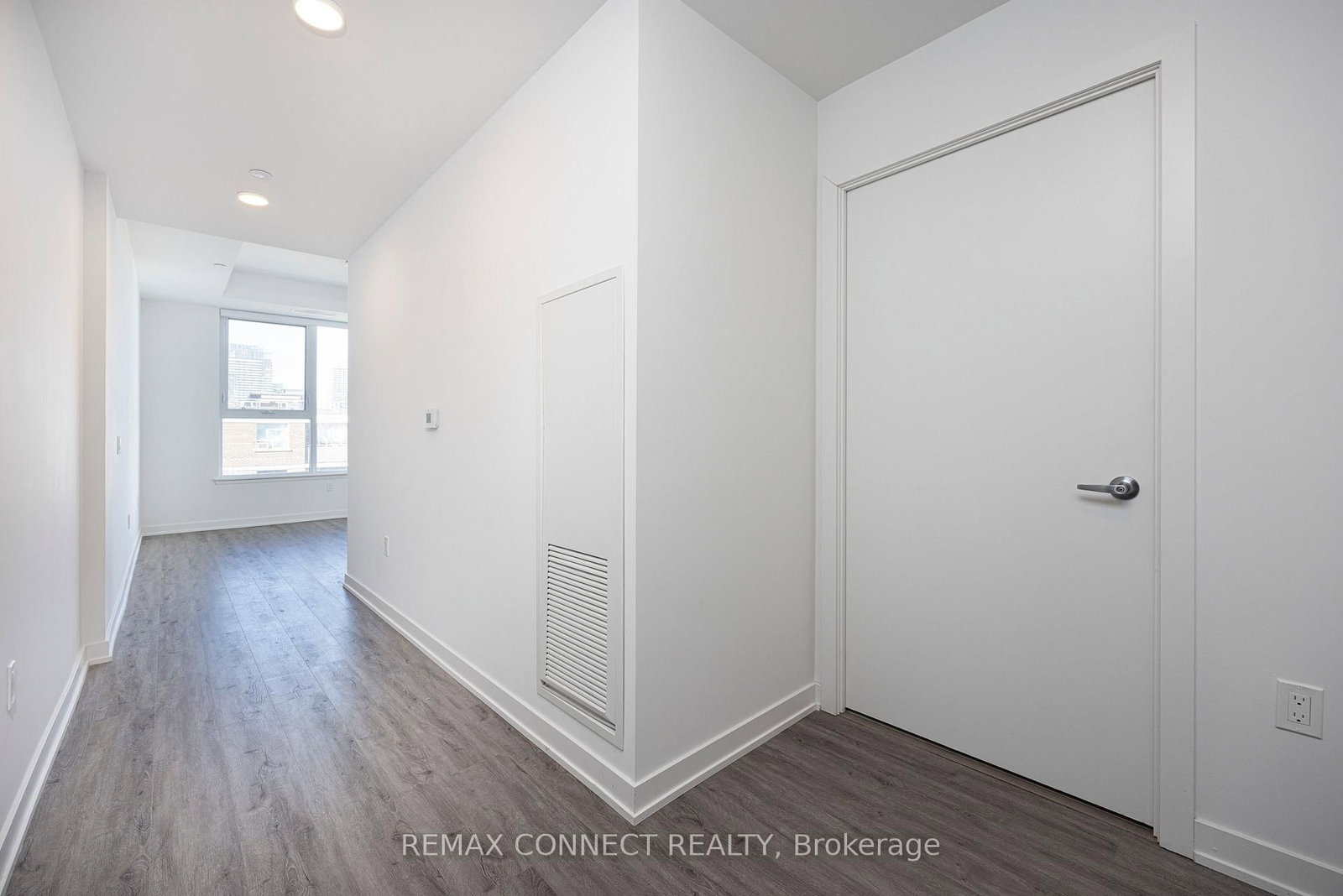 Condo for lease at 708-1 Cardiff Road, Toronto, Ontario, M4P 0G2 - Mount Pleasant East - MLS: C12906308