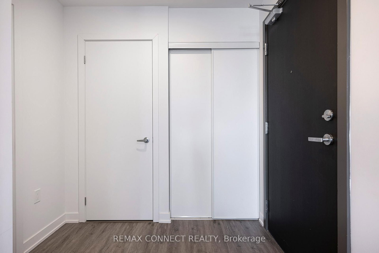 Condo for lease at 708-1 Cardiff Road, Toronto, Ontario, M4P 0G2 - Mount Pleasant East - MLS: C12906308